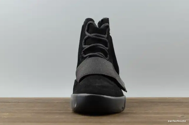 BB1839 Triple Yeezy Adidas Cblack Black Boost 750 0603